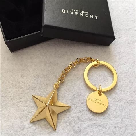 givenchy star keychain